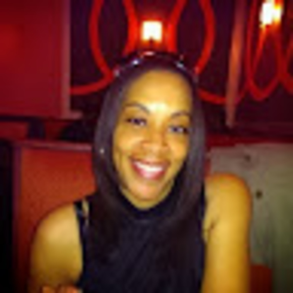 Meet your Posher, Angela